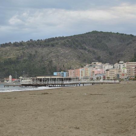Blini Seaside Apartment Shëngjin Εξωτερικό φωτογραφία